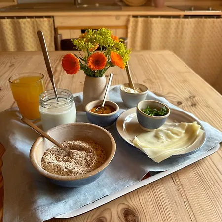 Strohballenhaus Valle Delle Rose *